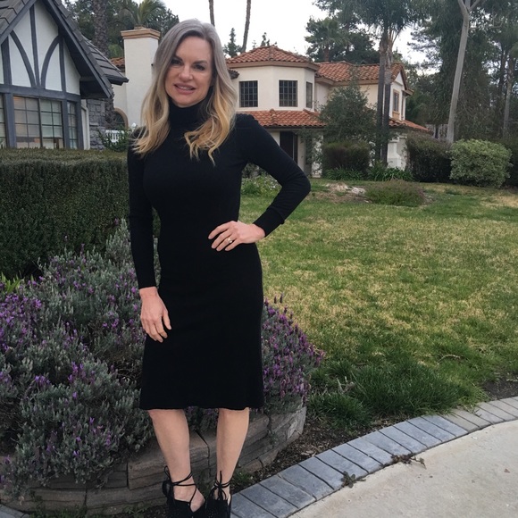 Banana Republic Dresses & Skirts - Banana Republic little black dress turtle neck